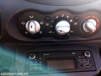 2014-renault-twingo-1467337-48124186