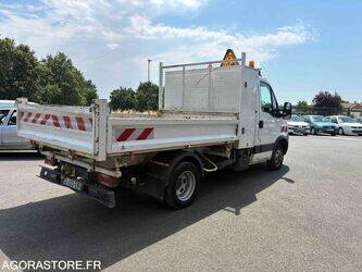 2012-iveco-35c13-1467338-48124212