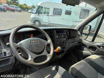2012-iveco-35c13-1467338-48124215