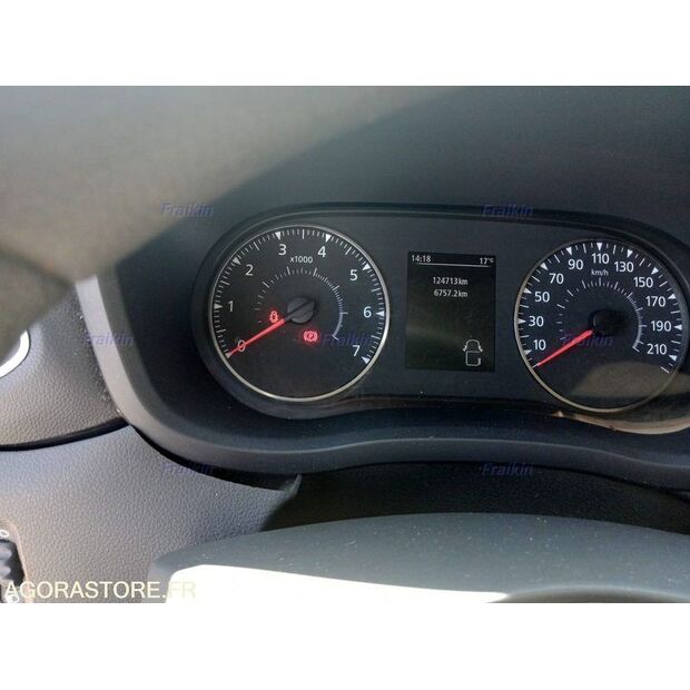 2021 Renault Master-48124319
