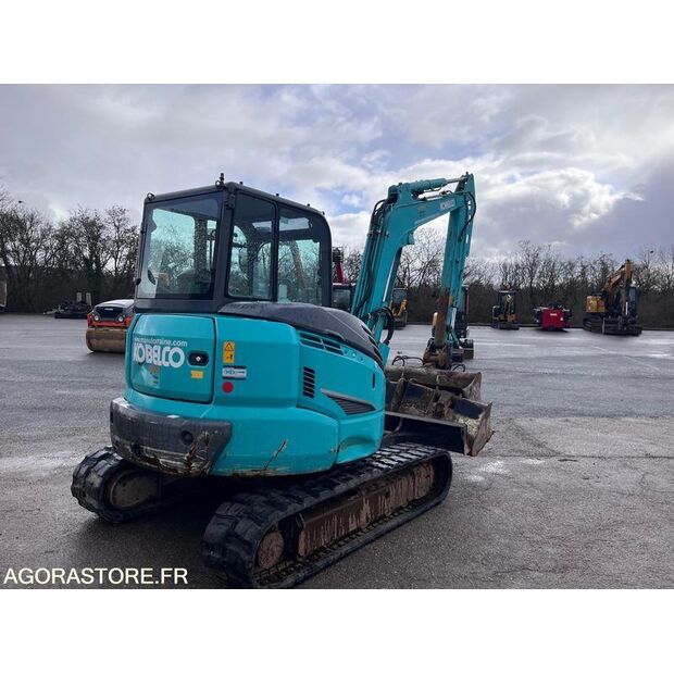 2019 كوبيلكو SK55SRX-6-48124335