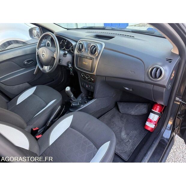 2013 Dacia SANDERO-48124360