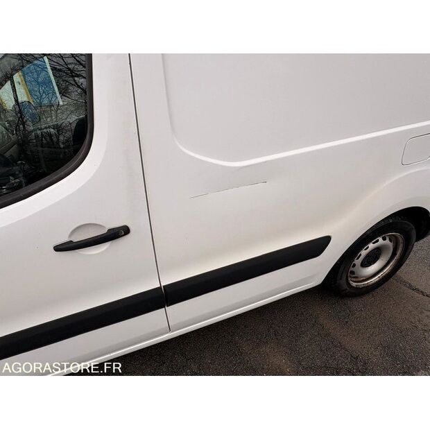 2016 سيتروين BERLINGO-48124546