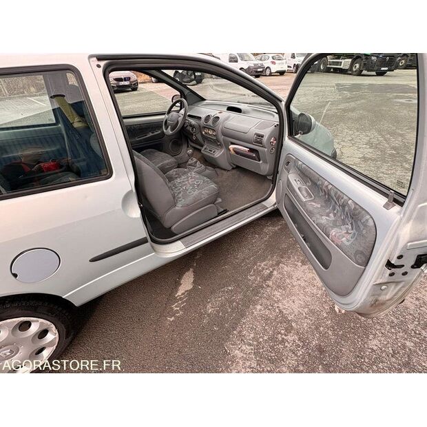 2006 Renault Twingo-48124632