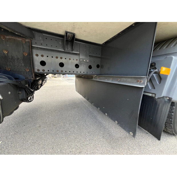 2011 Mercedes-Benz ATEGO 1224-48127034