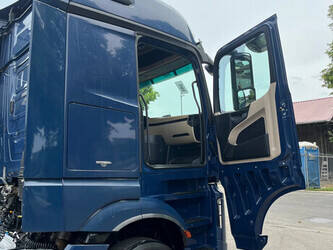 2016-mercedes-benz-actros-1848-ls-1467349-48127273