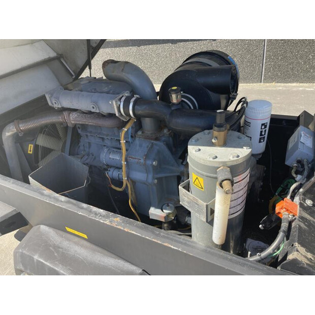 2004 Atlas-Copco XAS 97 DD-48127439