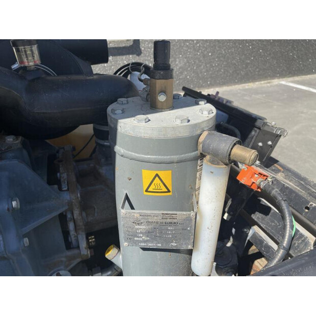 2004 Atlas-Copco XAS 97 DD-48127441