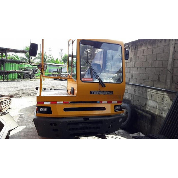2011 Terberg YT182-48127446