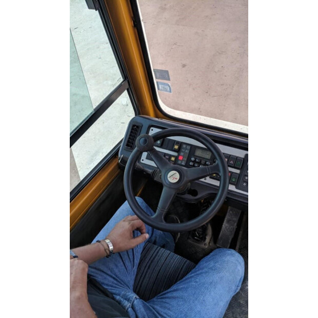 2011 Terberg YT182-48127447