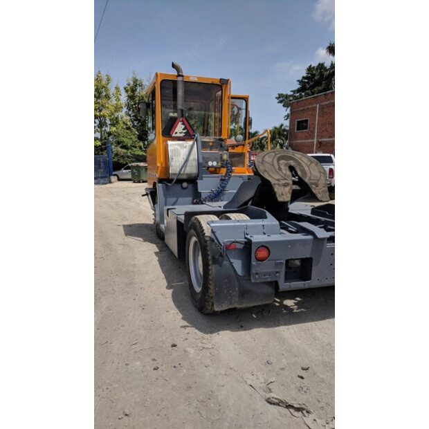 2011 Terberg YT182-48127453
