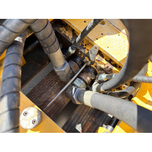 2021 OilQuick OQ80-48129010