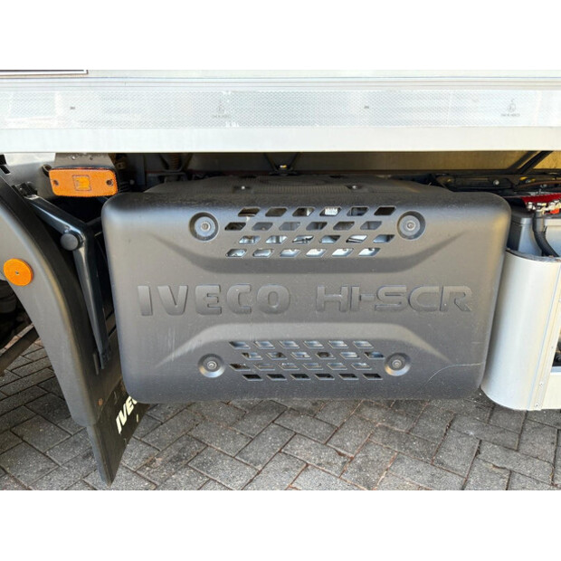 2020 Iveco 120E-48129567