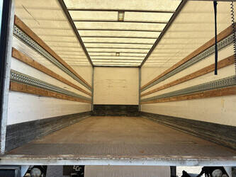 2020-iveco-120e-1467551-48129570