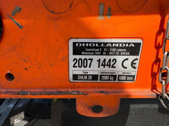 2020-iveco-120e-1467551-48129573