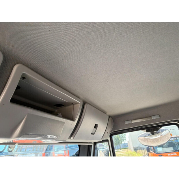 2020 Iveco 120E-48129584