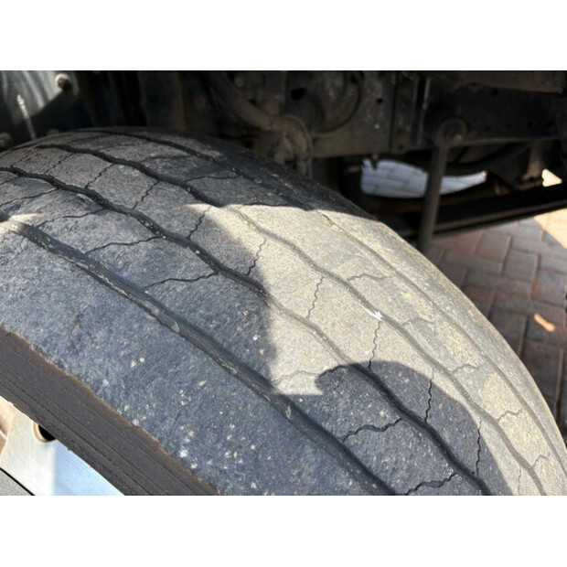 2020 Iveco 120E-48129586