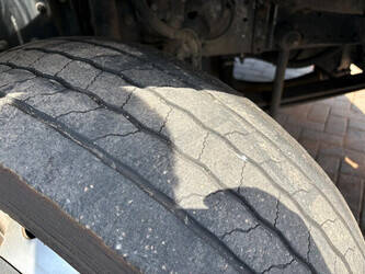 2020-iveco-120e-1467551-48129586