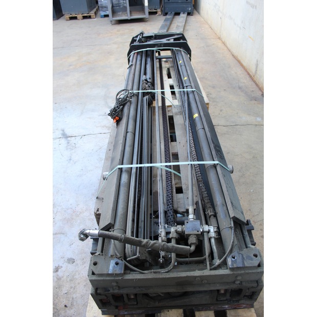 2018 BT RRE 160 MC-48135419