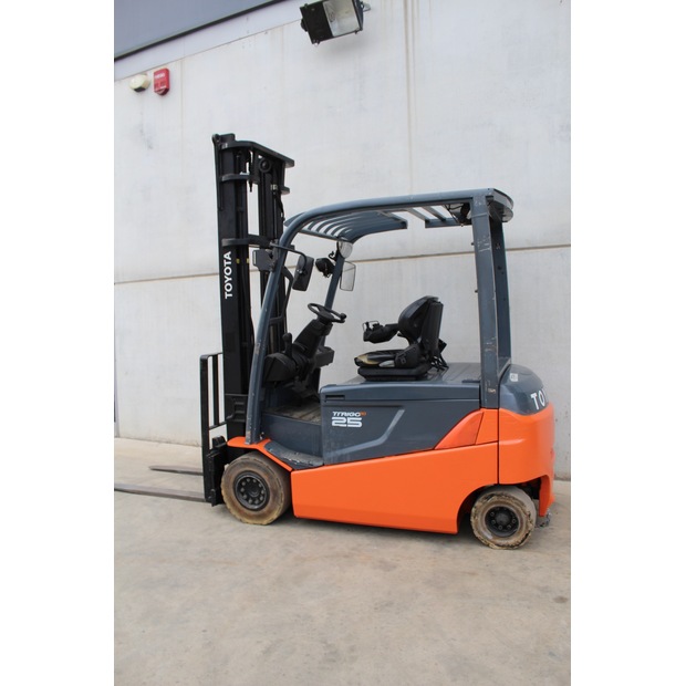 2019 Toyota 8FBMT25-48135674
