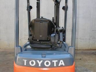 2019-toyota-8fbe16t-1426734-48135693