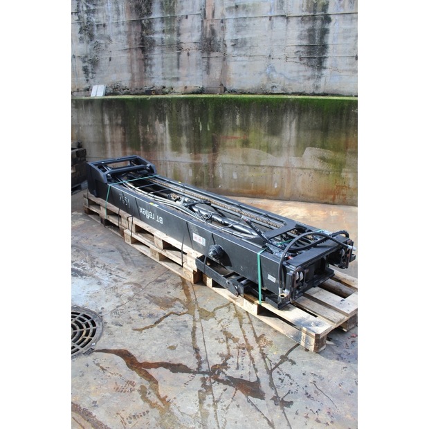 2020 بي تي RRE 160 H-48135707