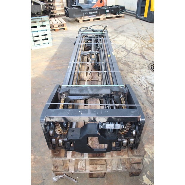 2020 بي تي RRE 160 H-48135709