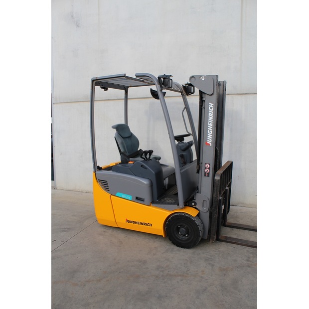 2019 Jungheinrich EFG 113 310 ZZ-48136108