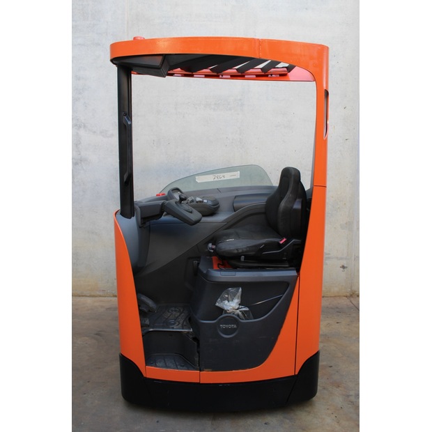 2020 بي تي RRE 160 H-48136153