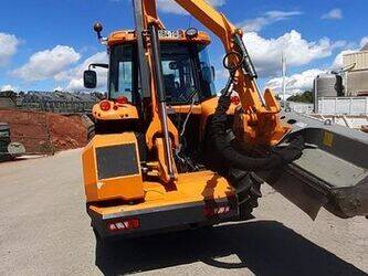 2011-massey-ferguson-6445-dyna6-48140069