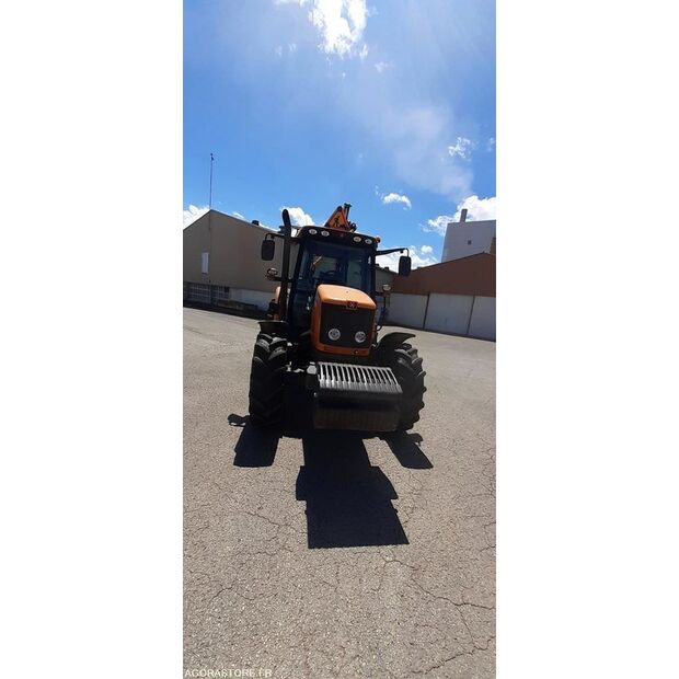 2011 ماسي فيرغسون 6445 Dyna6-48140073