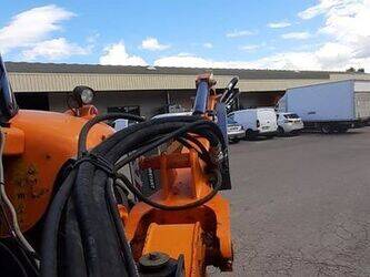 2011-massey-ferguson-6445-dyna6-48140084