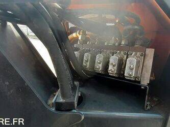 2011-massey-ferguson-6445-dyna6-48140085