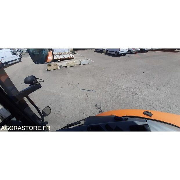 2011 ماسي فيرغسون 6445 Dyna6-48140086