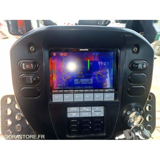2017 كوماتسو D61PXI-48140120