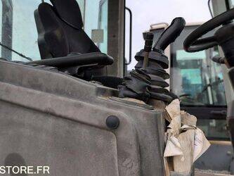2009-liebherr-l509-1467604-48140205