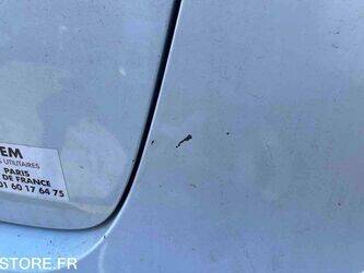2019-renault-megane-1467618-48140551