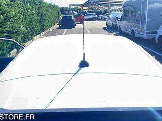 2019-renault-megane-1467618-48140557