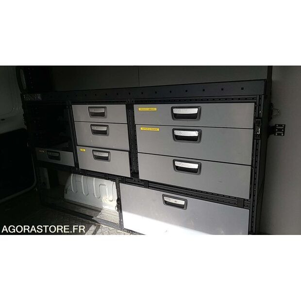 2019 Renault Trafic-48140752
