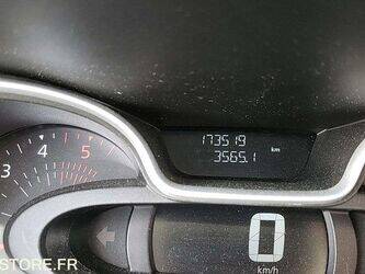 2019-renault-trafic-1467625-48140759