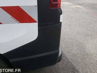 2019-renault-trafic-1467625-48140767