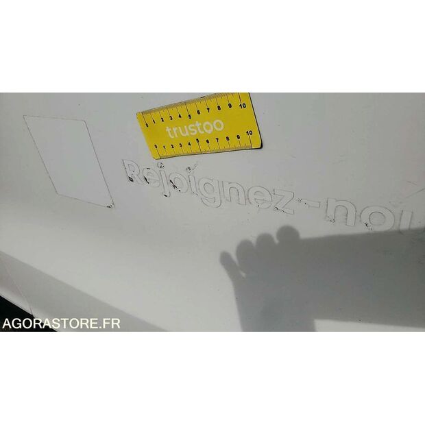 2019 Renault Trafic-48140770