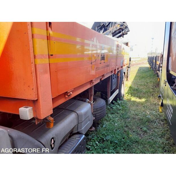 1999 Renault PREMIUM-48140882