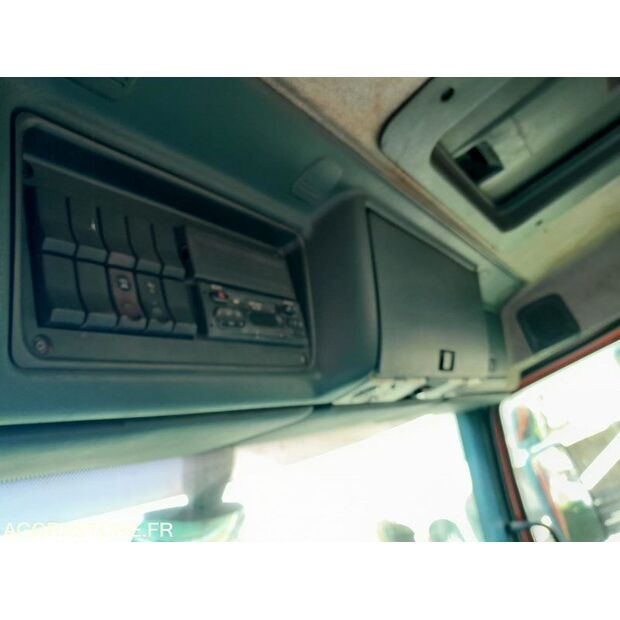 1999 Renault PREMIUM-48140886