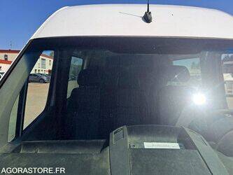 2014-mercedes-benz-sprinter-1467635-48141064