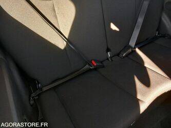 2016-peugeot-108-1467641-48141214