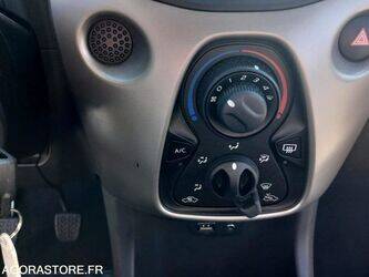 2016-peugeot-108-1467641-48141218