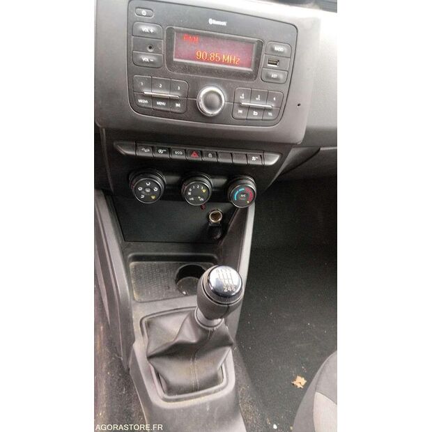 2019 Dacia DUSTER-48141266