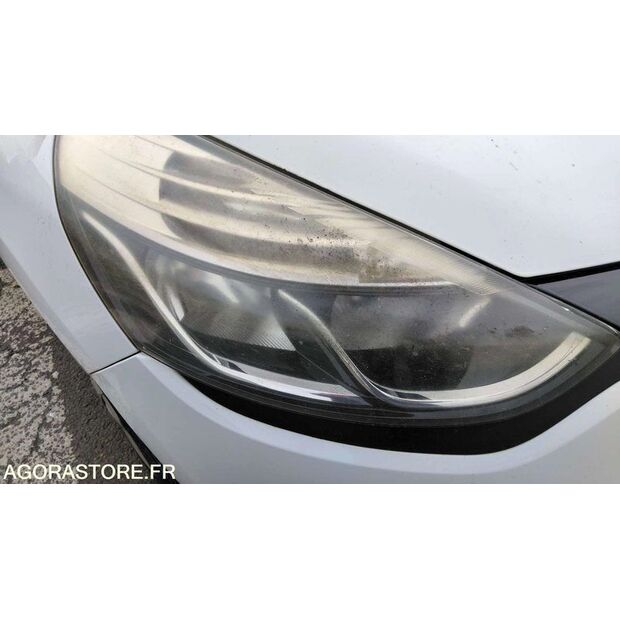 2013 رينو Clio-48141306