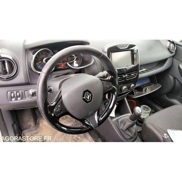 2013 رينو Clio-48141311
